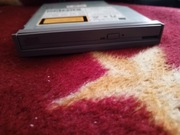 CDROM do starszych laptopów Toshiba z wbudowanym zasilaczem też TECRA