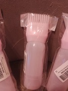 Butelka aplikator z grzebieniem 