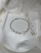 Bransoletka handmade perły z koniczyną