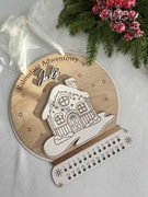 Drewniany Kalendarz Adwentowy z Imieniem – Domek 3D | Personalizacja