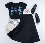 Nowy damski t-shirt czarny XS z ludowym nadrukiem polska produkcja