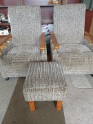 Używane fotele + pufa