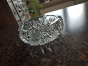 Szklana popielniczka vintage – szkło prasowane