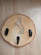 Wieszak ścienny. Naturalne drzewo. Koń.