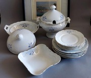 Stara Porcelana Dworska. Część serwisu obiadowego.