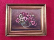 Stary obraz na płótnie sygnowany Kwiaty