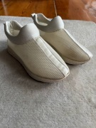 Wsuwane buty sportowe