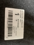 Podłoga bagażnika Toyota yaris 4 IV 64771K0020C1 idealna