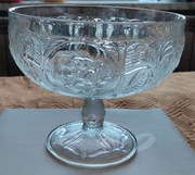 Misa, patera na owoce PRL