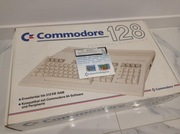 Commodore 128 w pudełku kompletne