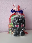 Zestaw prezentowy Minecraft maskotka klocki karty uno 