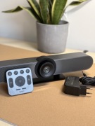 Logitech MeetUp 4K - kamera konf. + mikrofon + głośnik | pilot + zasilacz