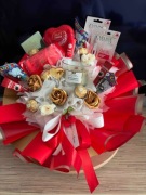 Bukiet zkosmetyków i słodyczy Dzień mamy, urodziny, imieniny