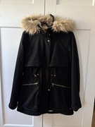 Czarna zimowa kurtka parka z kapturem zara