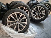 Sprzedam komplet oryginalnych felg aluminiowych BMW z oponami zimowymi