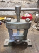 Imadło do rur Prl 15,8 kg