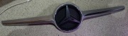 GRILL ATRAPA ZDERZAKA MERCEDES CLA A117 117 A1178880060UCHWYT ZNACZKA GRILL