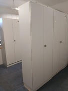 Szafy biurowe Maro z półkami – solidne