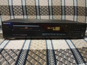 Odtwarzacz CD SONY CDP - 311 + Pilot.