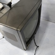 Telewizorek sanyo CED 3011 PV