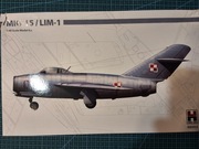 MiG-15 Lim 1:48 Hobby2000