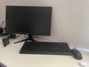 Zestaw komputerowy Monitor Komputer Klawiatura