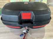 Kufer motocyklowy tylny centralny Givi Monokey