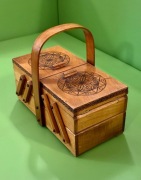 Drewniana niciarka organizer z lat 60 PRL vintage