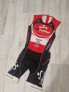 Strój startowy triathlonowy bez rękawów z nazwiskiem ITU approved 