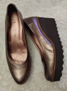 Pedro Anton skórzane czółenka damskie rozm.40