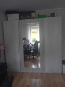 Pojemna szafa 4 drzwiowa 225x214x58