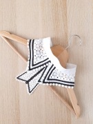 Jasny Biały Czarny Haftowany Kołnierzyk Doczepiany Odczepiany Fałszywy