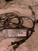 zasilacz do laptopa toshiba orginał