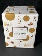 Świeca zapachowa AVA & MAY Plum cake 450g - nowa