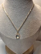 Złoty naszyjnik z prazolitem