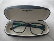 Okulary lub oprawki Lacoste z futerałem 