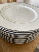 Porcelana stołowa ekskluzywny zestaw obiadowy 39 szt Veroni