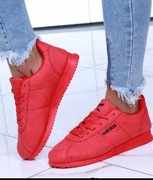 Nowe buty damskie czerwone 