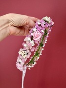 Wianek komunijny na głowę biało różowa gipsówka oraz różyczki