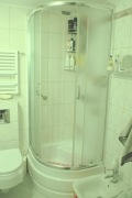 Kabina prysznicowa z brodzikiem 80x80