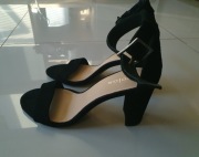 CZÓŁENKA WOJAS CZARNE NOWE 39