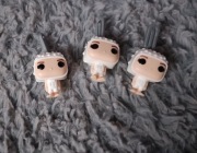 Zabawka Kinder Joy Stranger Things eleven  011 w stroju kąpielow