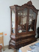 witryna orzechowa na lwich łapach