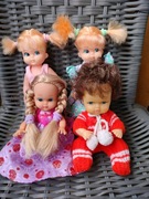 4 STARE LALECZKI SIOSTRZYCZKI CZASY PRL KOMPLET  DO DOMKU DLA LALEK 