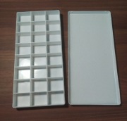 Pusta paleta malarska zamykana 24 komory plastik