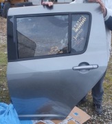 Suzuki Swift IV 04-10 MK6 drzwi lewy tył kompletne do założenia kolor: zcd