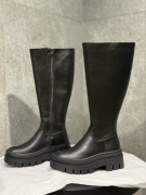 Kozaki Even&odd Rozmiar 35