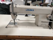 Sprzedam 4 stębnówki przemysłowe Juki DDL5550N