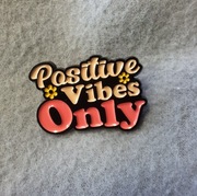 Przypinka metalowa pin