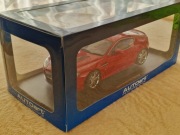 AutoArt Aston Martin V12 Vantage Red 1:18 z wadą